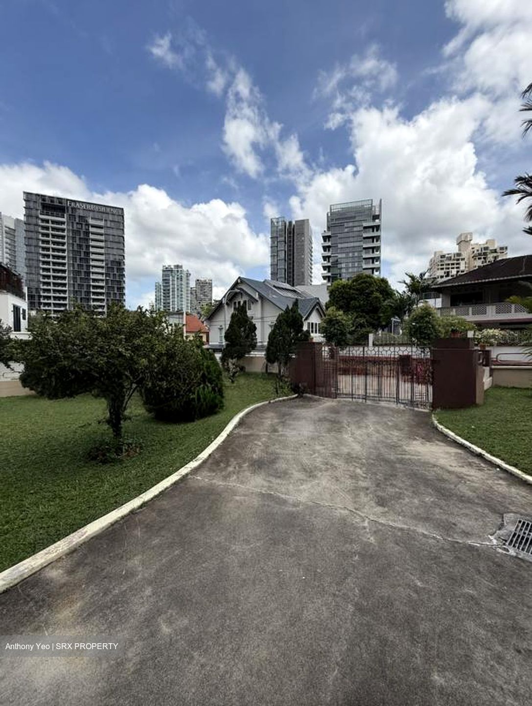 Orchard Road (D9), Detached #496863361